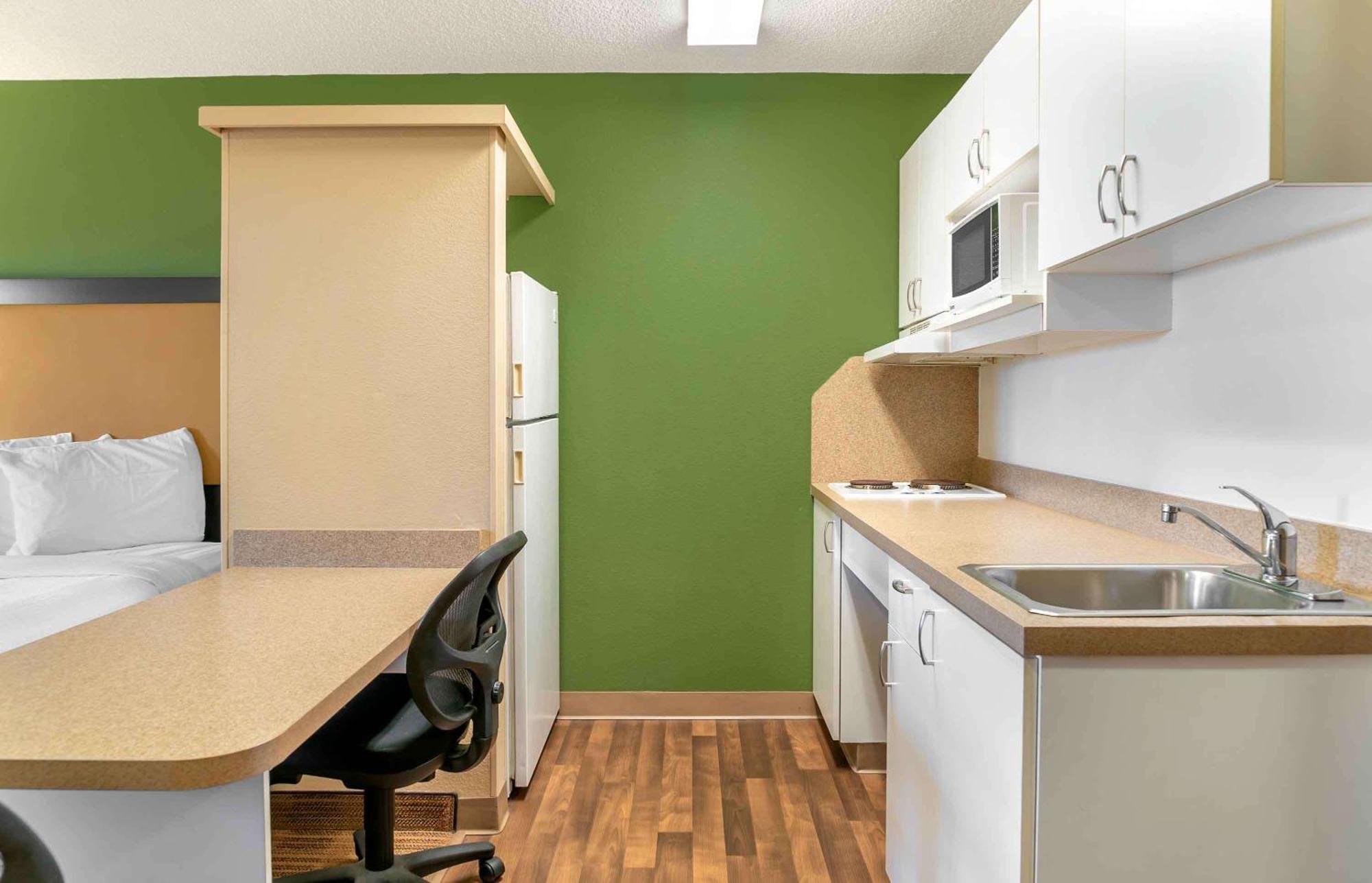 Extended Stay America Suites - Washington Dc Germantown Milestone Eksteriør bilde