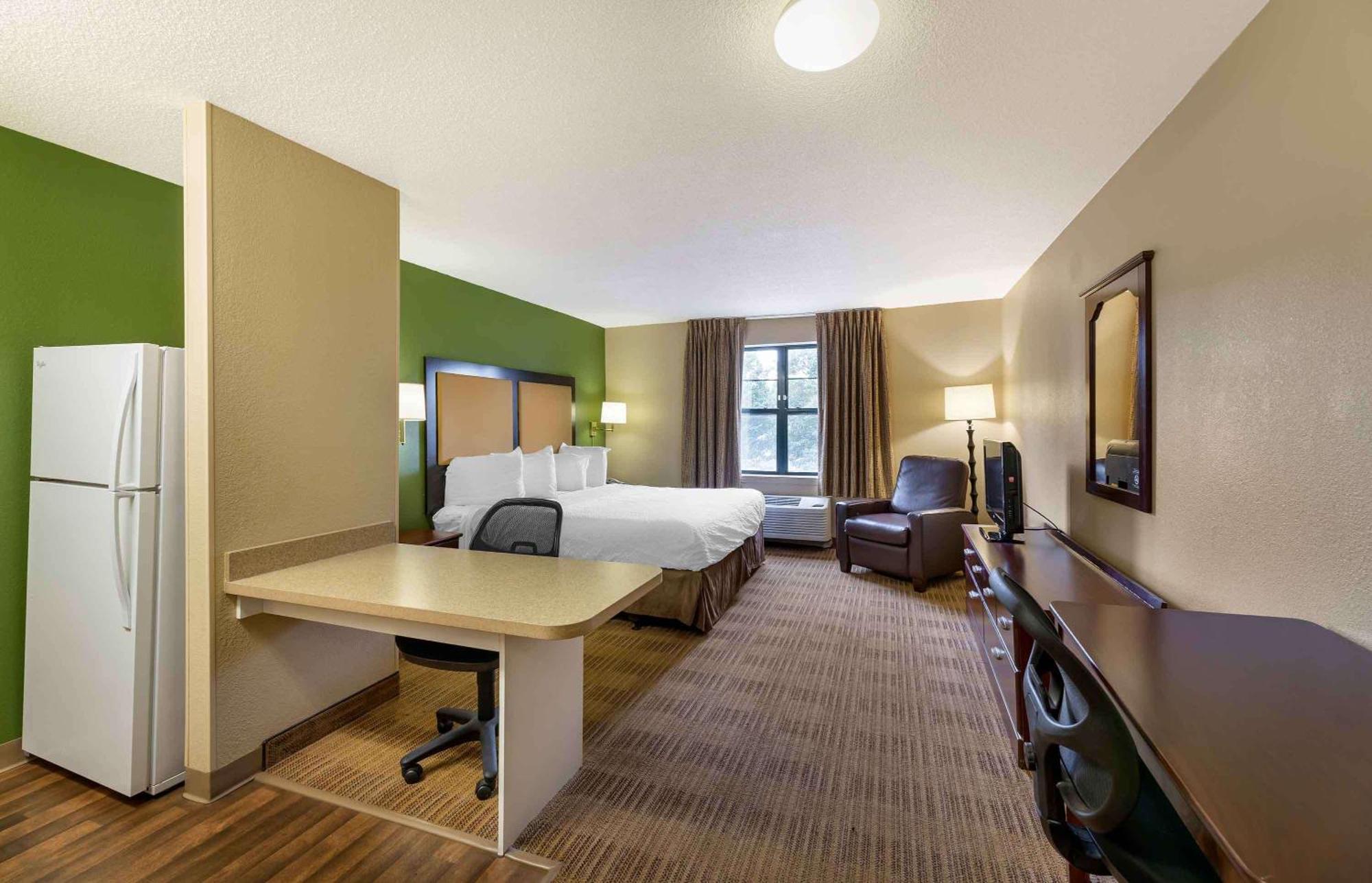 Extended Stay America Suites - Washington Dc Germantown Milestone Eksteriør bilde