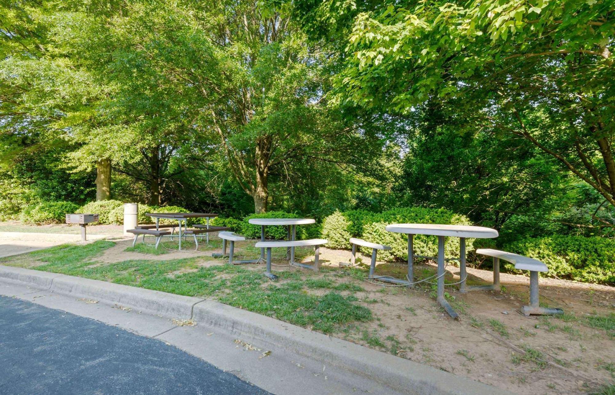Extended Stay America Suites - Washington Dc Germantown Milestone Eksteriør bilde