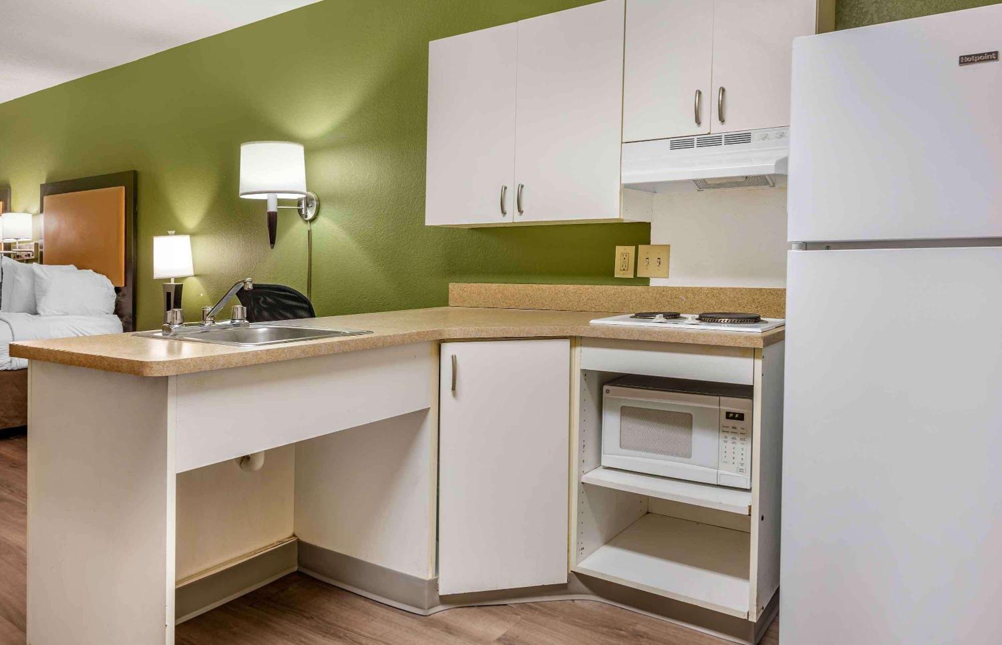 Extended Stay America Suites - Washington Dc Germantown Milestone Eksteriør bilde