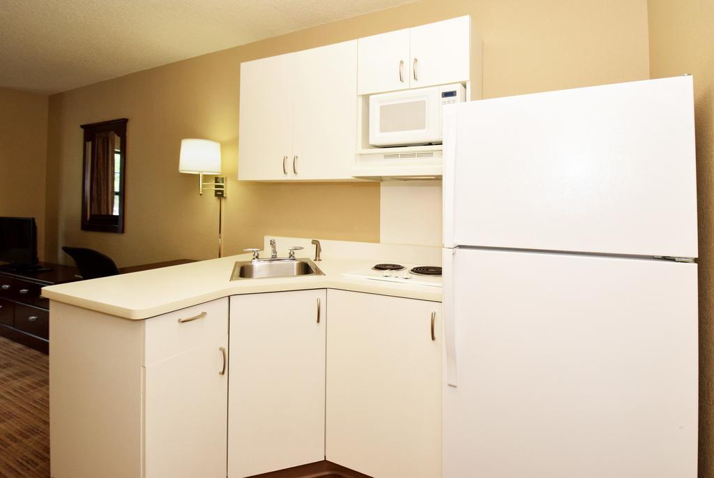 Extended Stay America Suites - Washington Dc Germantown Milestone Eksteriør bilde