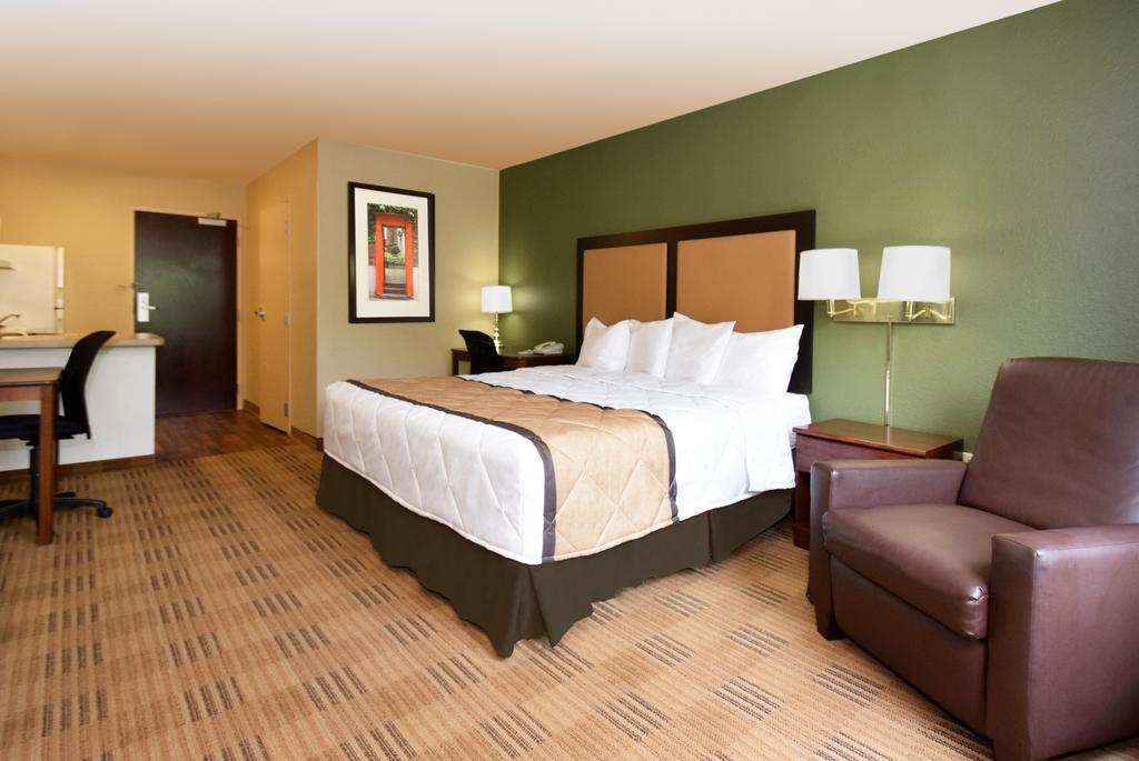 Extended Stay America Suites - Washington Dc Germantown Milestone Eksteriør bilde