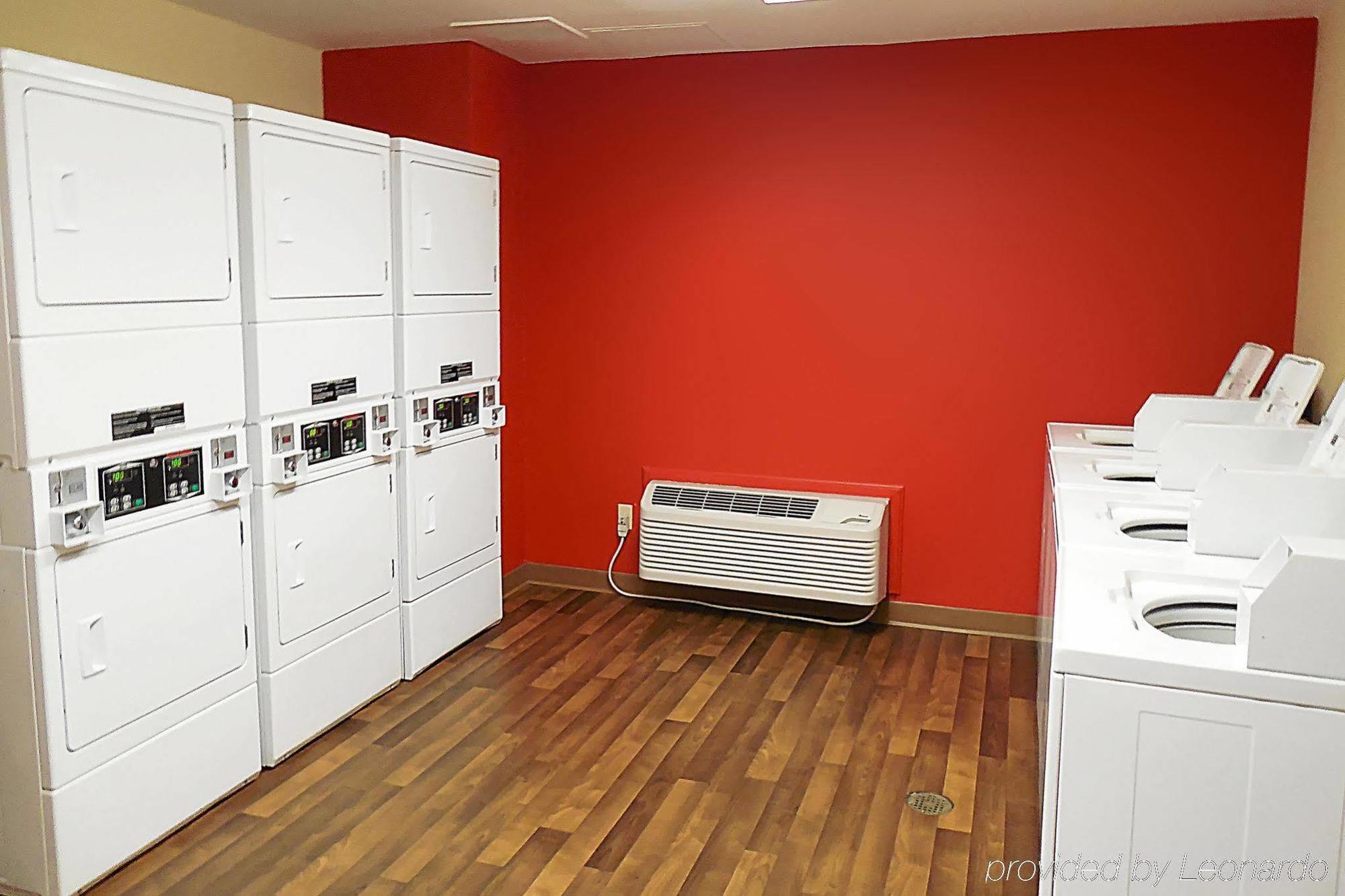 Extended Stay America Suites - Washington Dc Germantown Milestone Eksteriør bilde